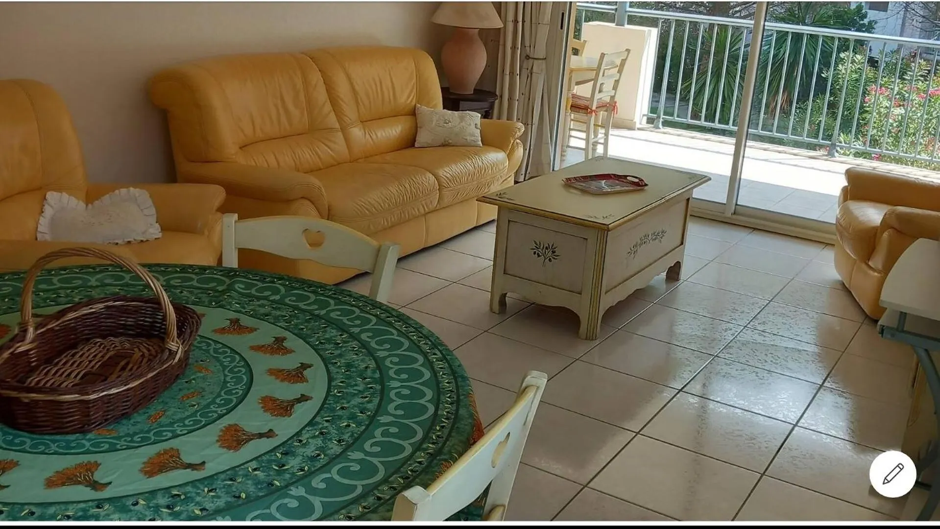 Apartment Residence Bord De Mer Frejus